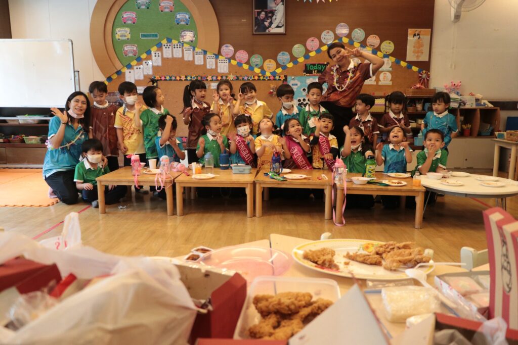 partycloseschool_kid8