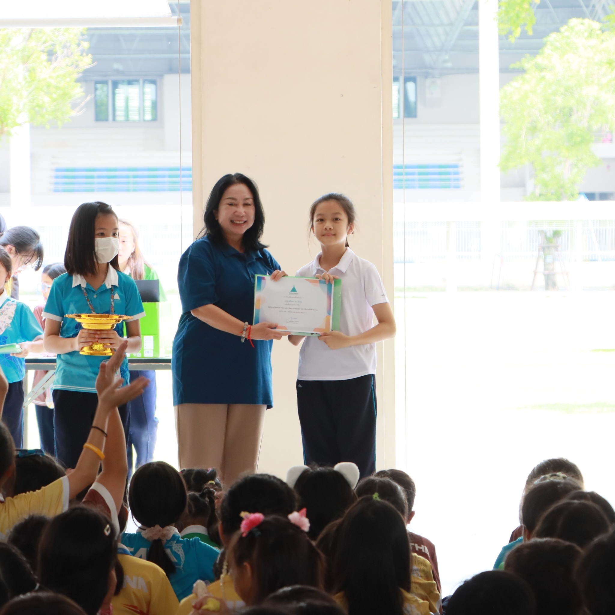 congrat_songthai11