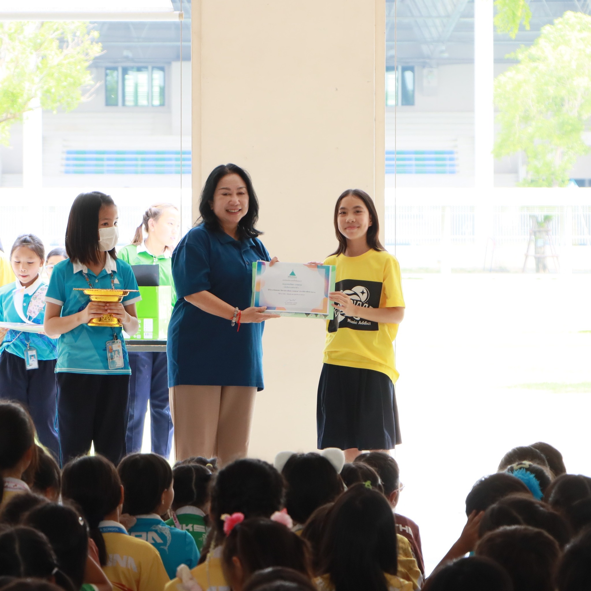 congrat_songthai12