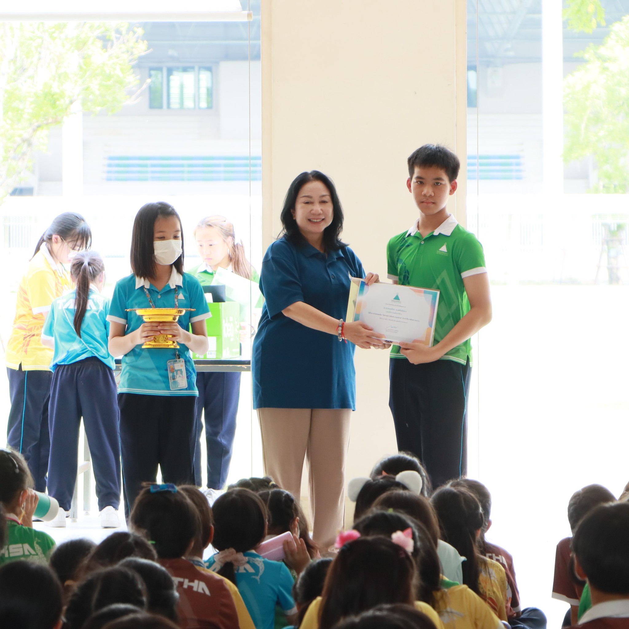 congrat_songthai7
