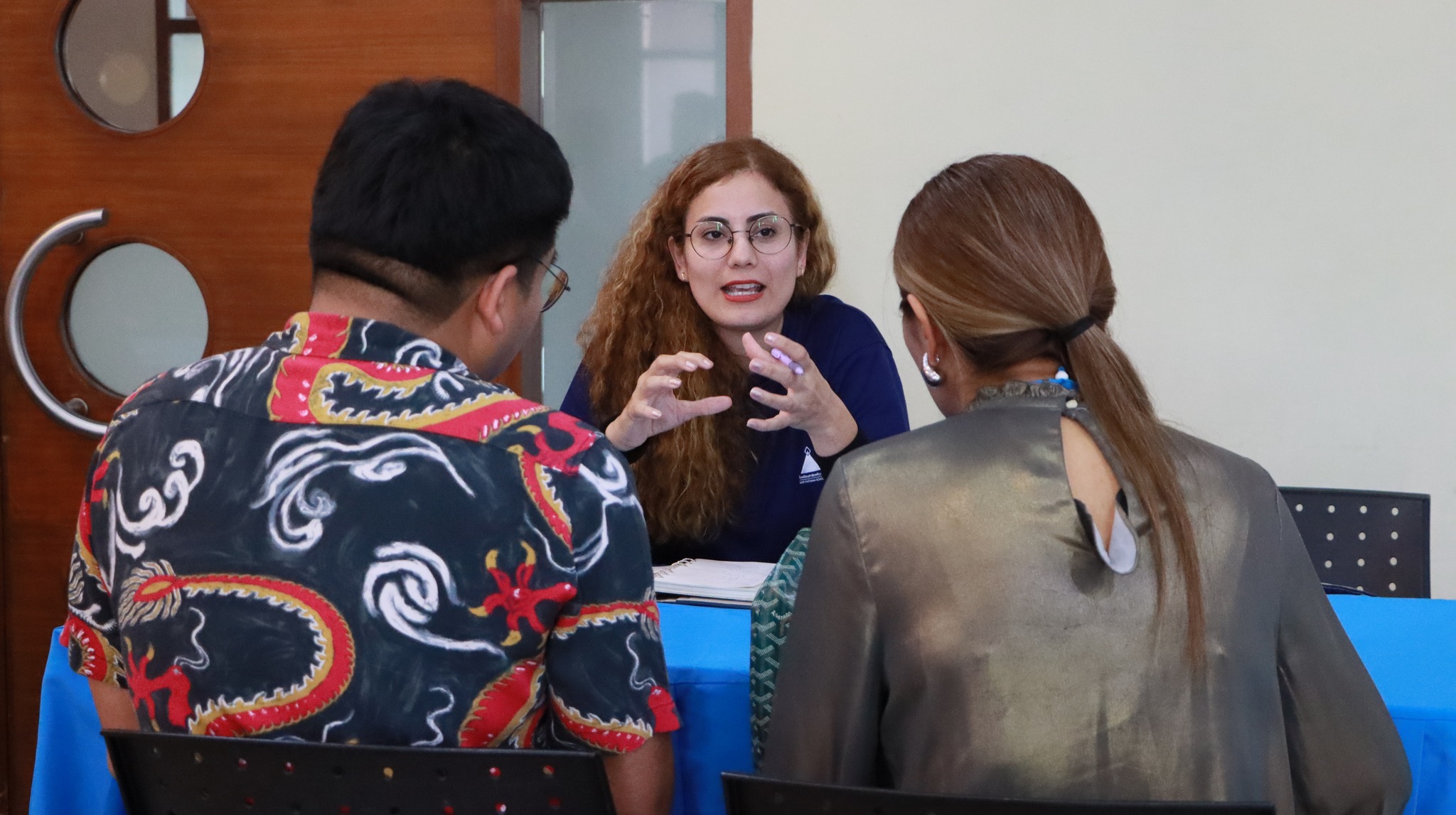 3wayconferrence (9)