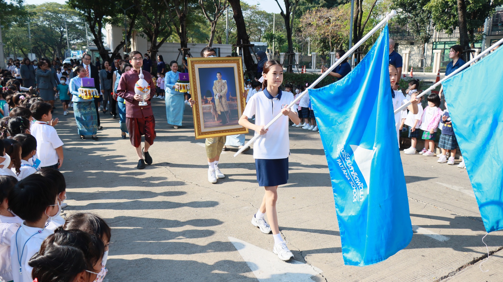 congrat_to_school (12)