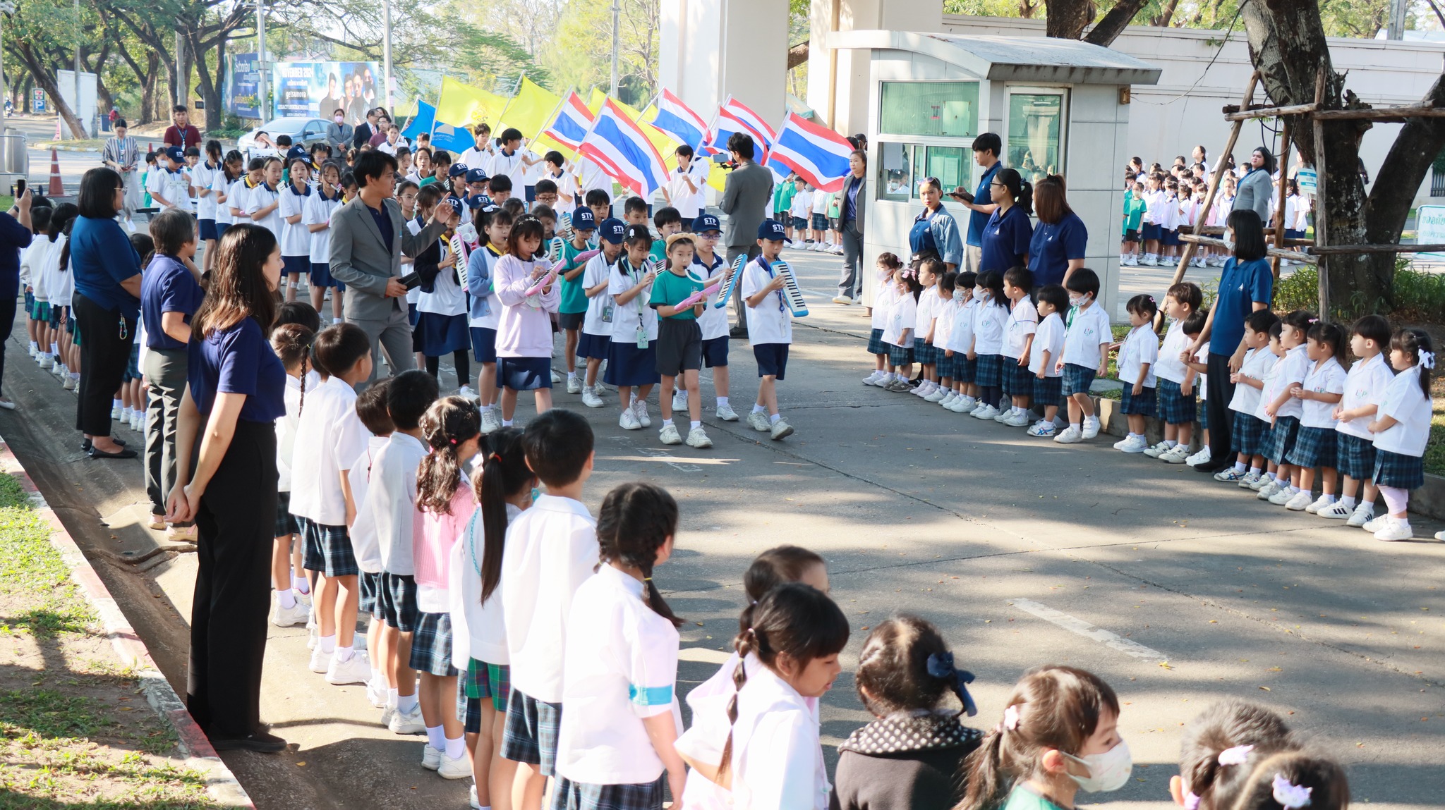 congrat_to_school (26)