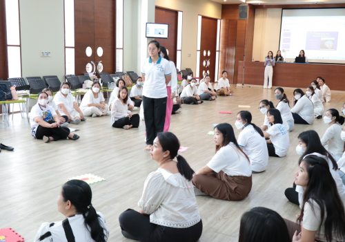 teacher_kid_aa2